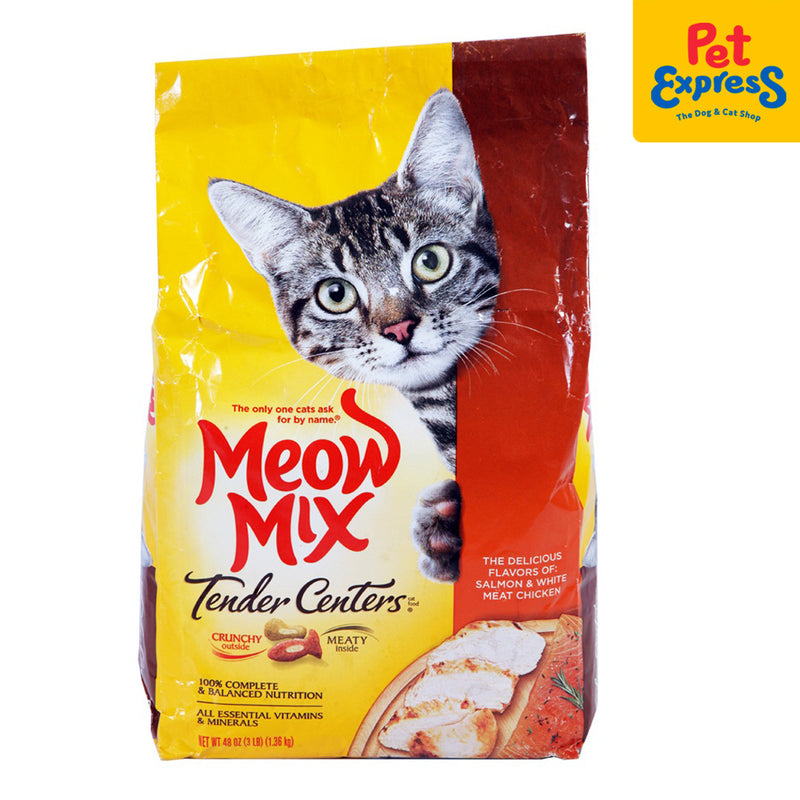 Meow Mix Tender Centers Salmon and Chicken Dry Cat Food 3lbs